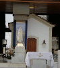 capelinha das aparicoes santuario de fatima portugal pastorinhos igreja catolica canto da paz